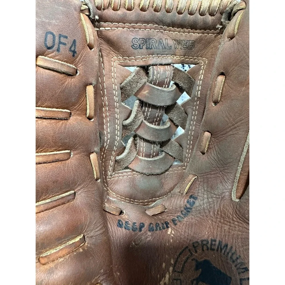 Vintage 1970s MacGregor OF4 Baseball Glove 12.5